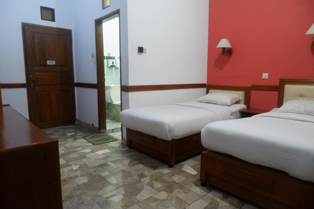 New Bali Indah Hotel Bandung Zewnętrze zdjęcie